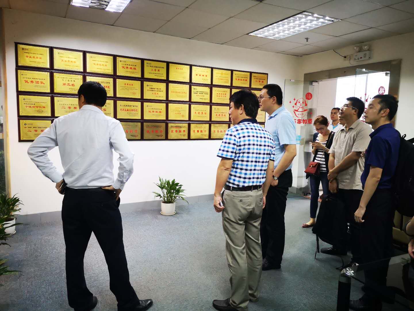 1539241201487396.jpg 1539241201487396.jpg